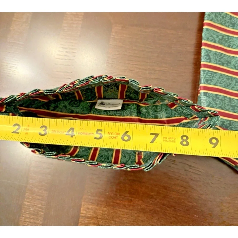 Longaberger Basket Liners Set of 4 –Holly Berry Stripe Christmas Holiday Retired